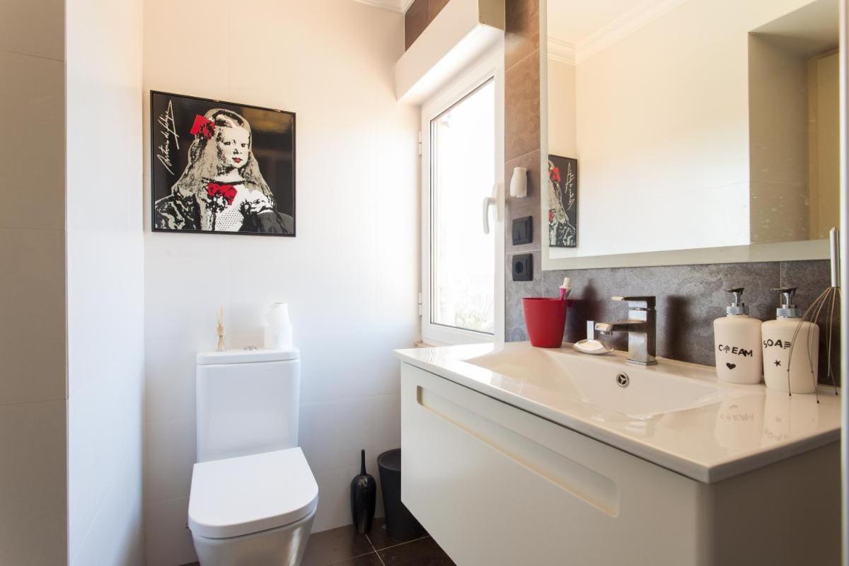 Appartement FLH - Charming Graça Duplex à Lisboa Extérieur photo