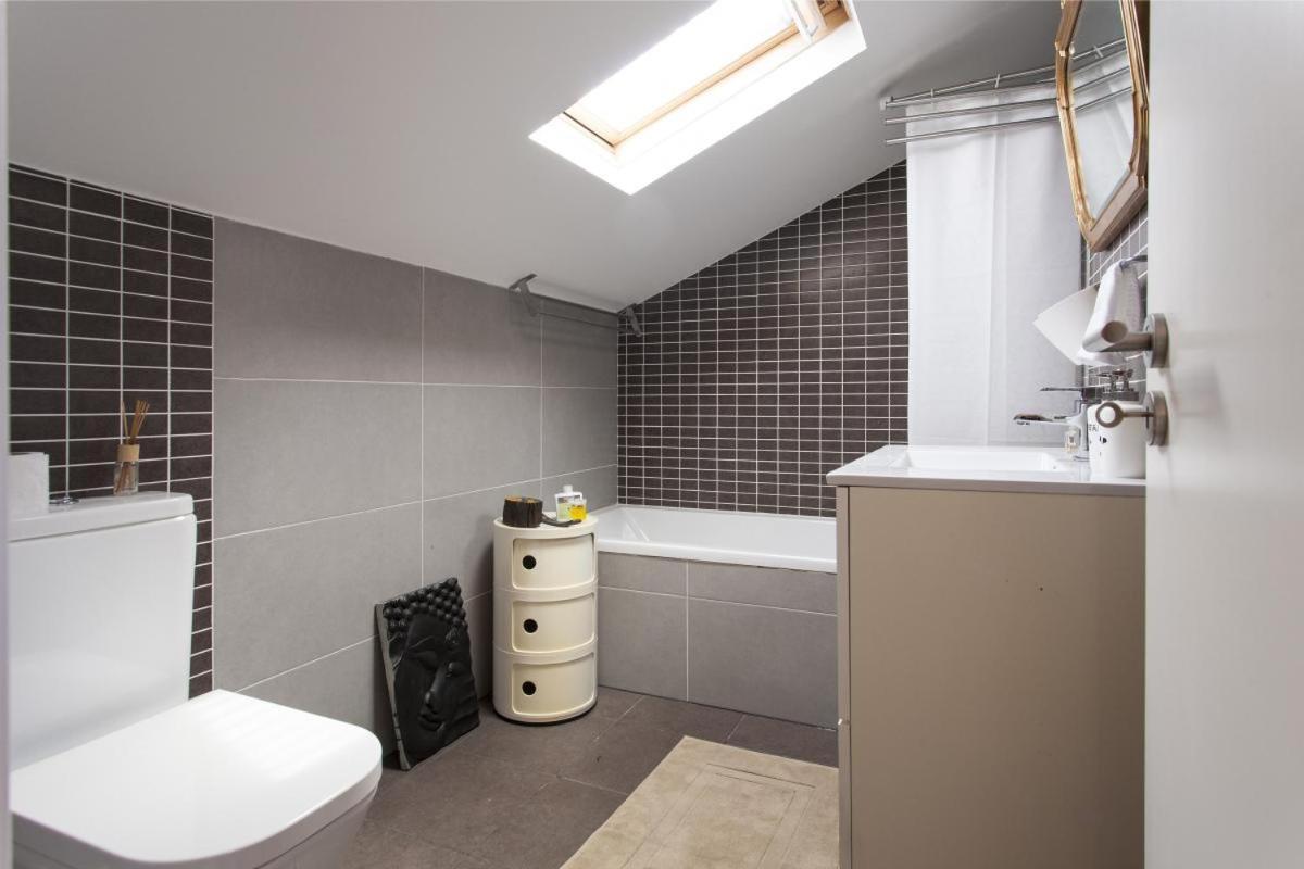 Appartement FLH - Charming Graça Duplex à Lisboa Extérieur photo